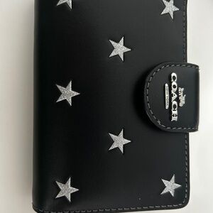 Coach medium wallet